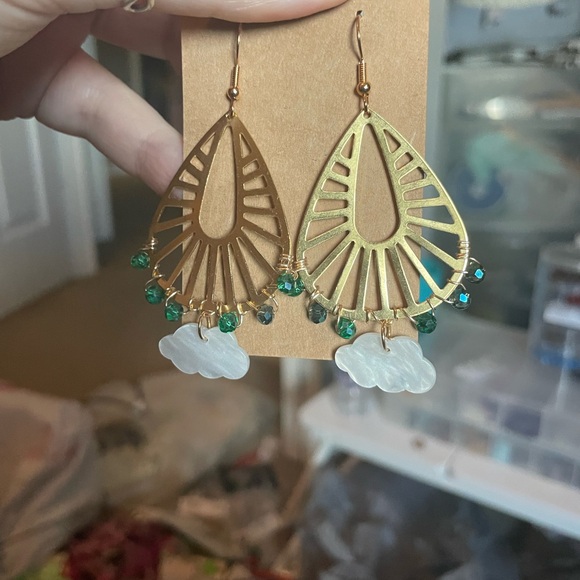 Earth Art hand crafted artisan Jewelry - Cloud earrings